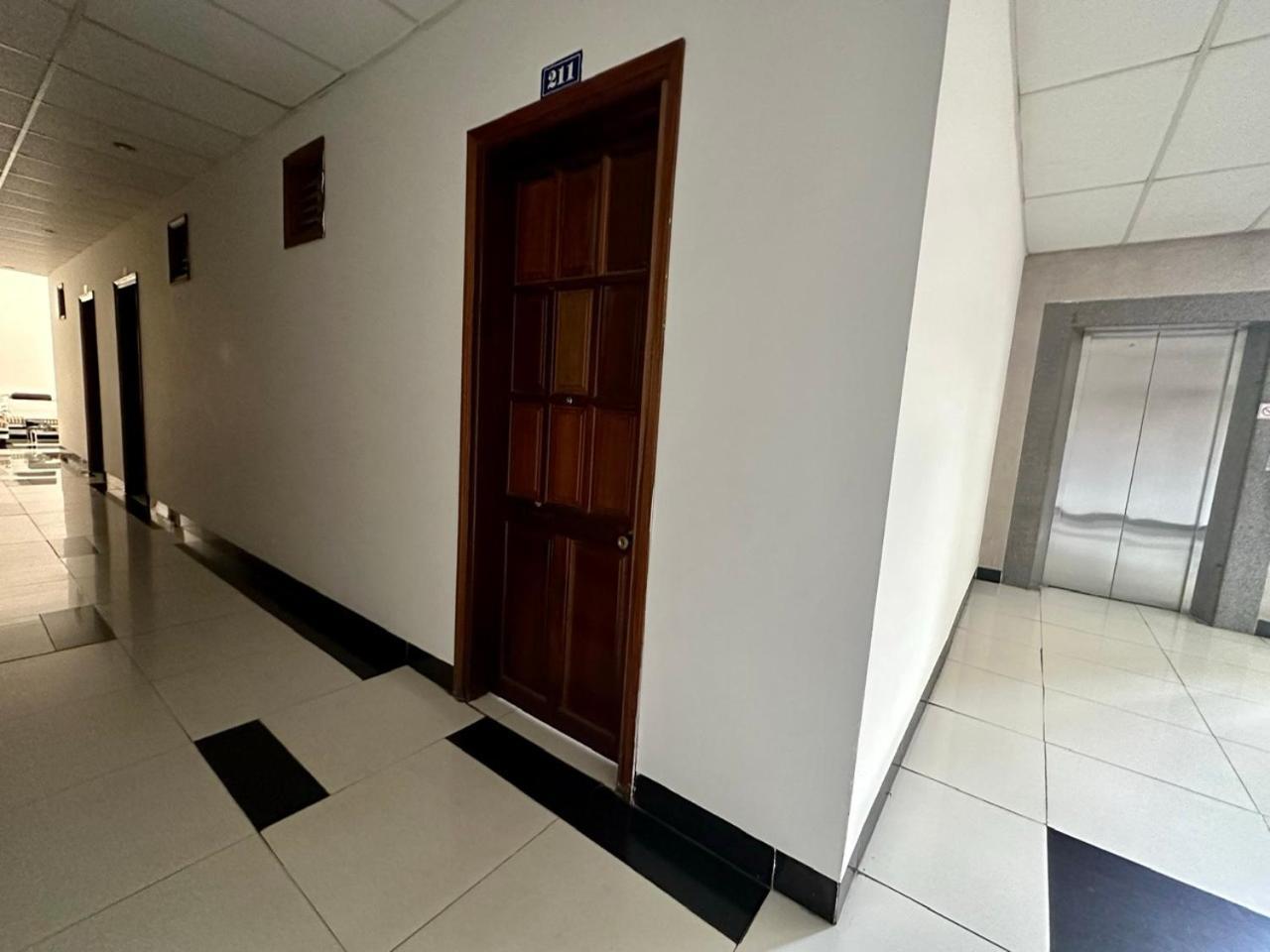 Truc Hoang Ha Hotel Kon Tum Exteriör bild